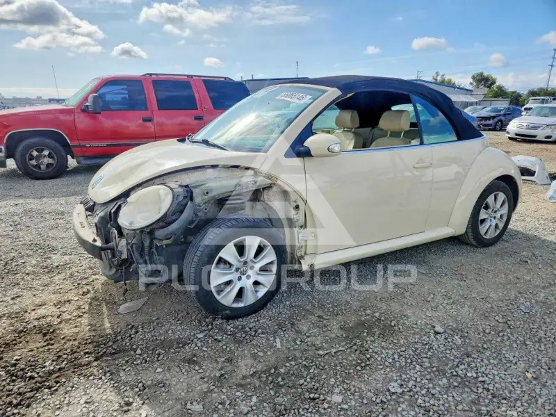 2009 Volkswagen BEETLE фото