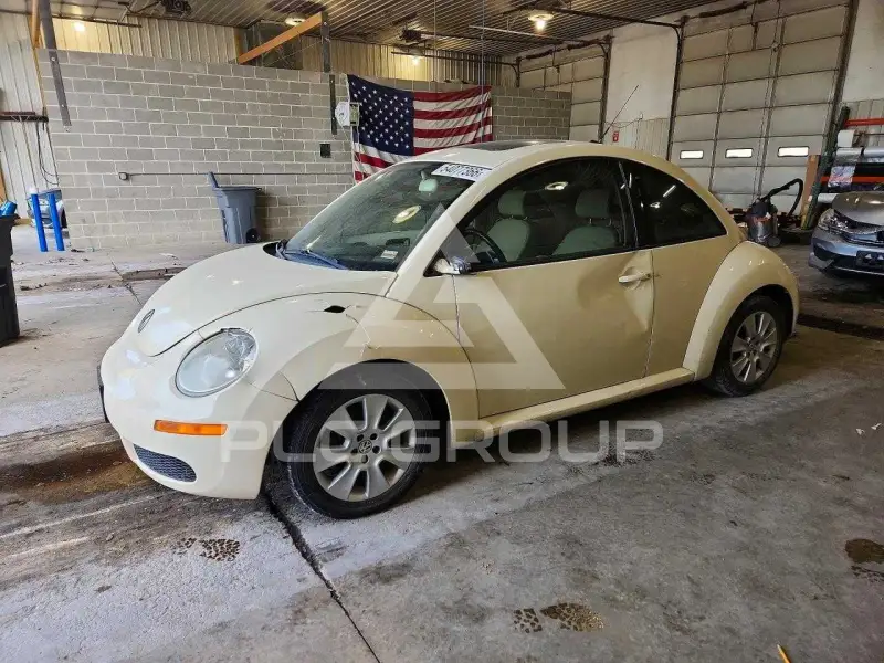 2009 Volkswagen BEETLE фото