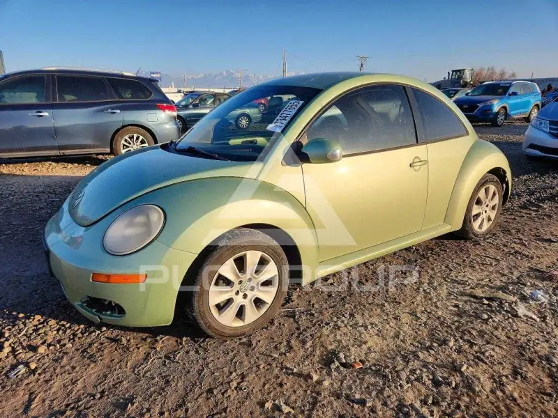 2009 Volkswagen BEETLE фото