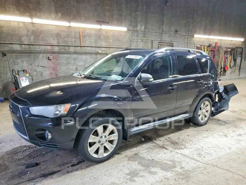 2010 Mitsubishi OUTLANDER photo