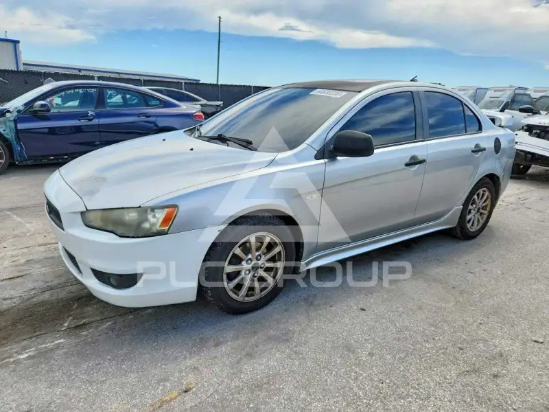 2010 Mitsubishi LANCER фото