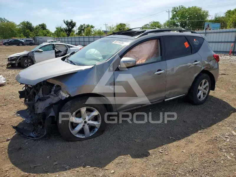 2010 Nissan MURANO photo