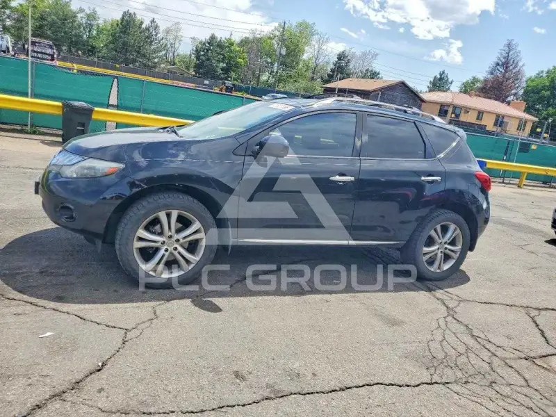 2010 Nissan MURANO photo