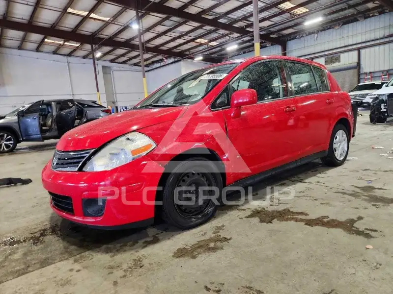 2010 Nissan VERSA фото