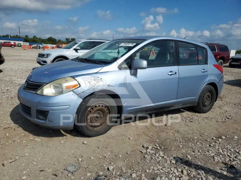 2010 Nissan VERSA фото