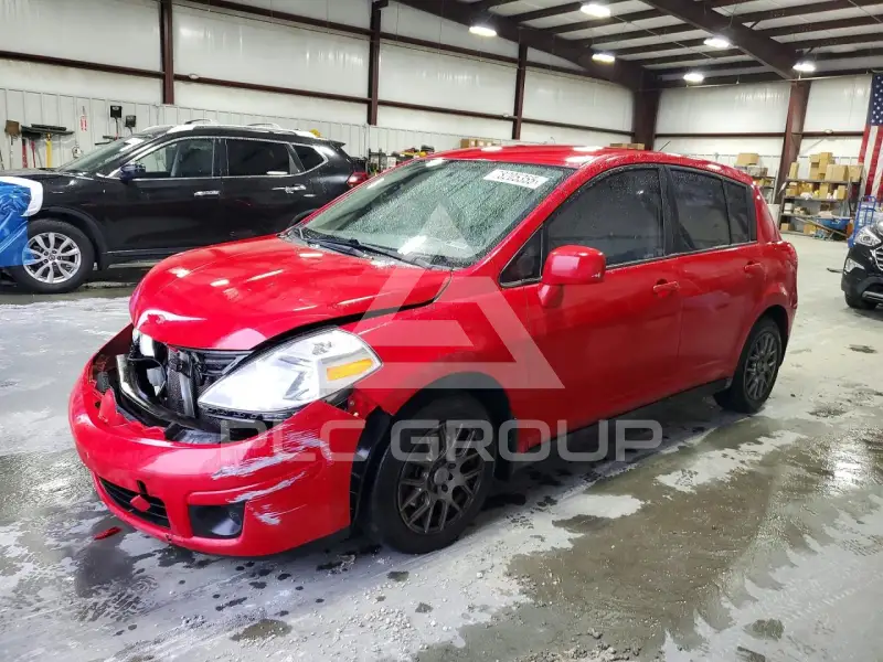 2010 Nissan VERSA фото