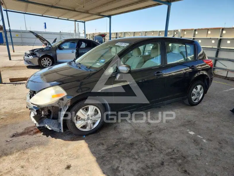 2010 Nissan VERSA фото