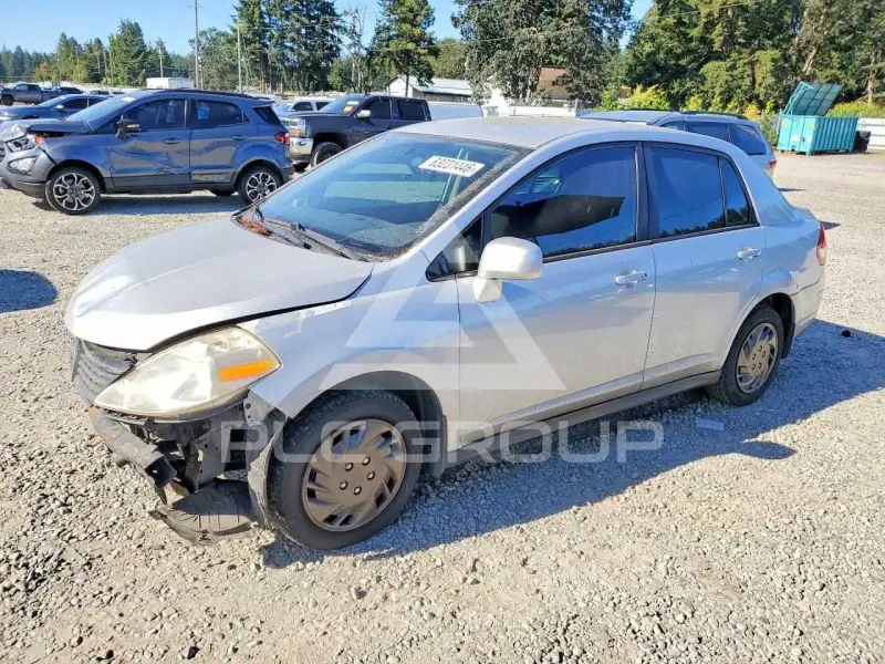 2010 Nissan VERSA фото
