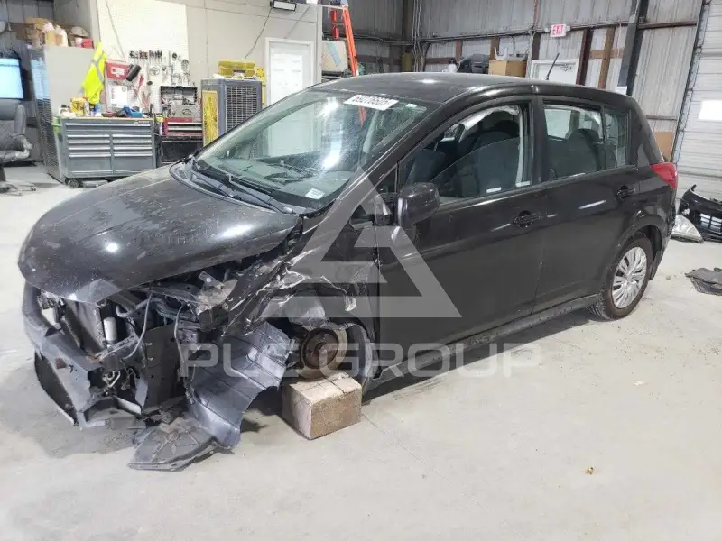 2010 Nissan VERSA фото