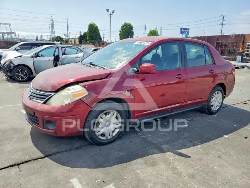 2010 Nissan VERSA фото
