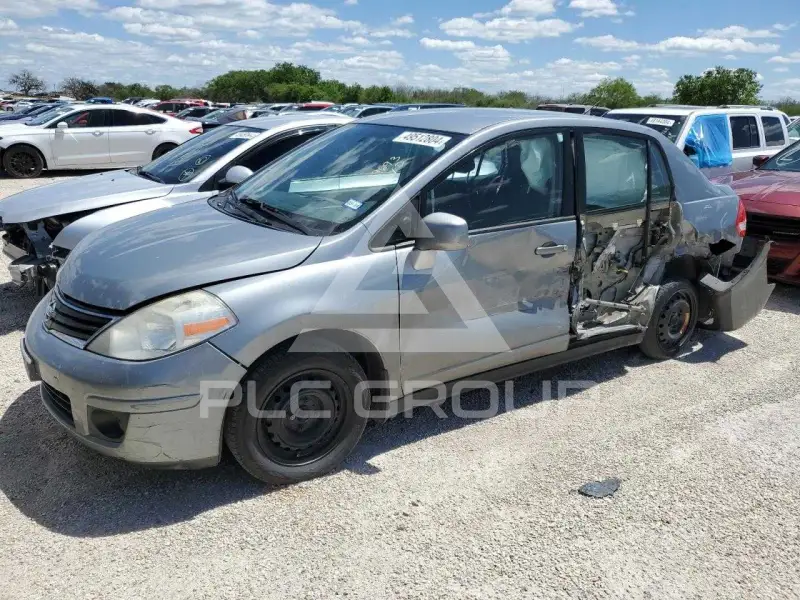 2010 Nissan VERSA фото