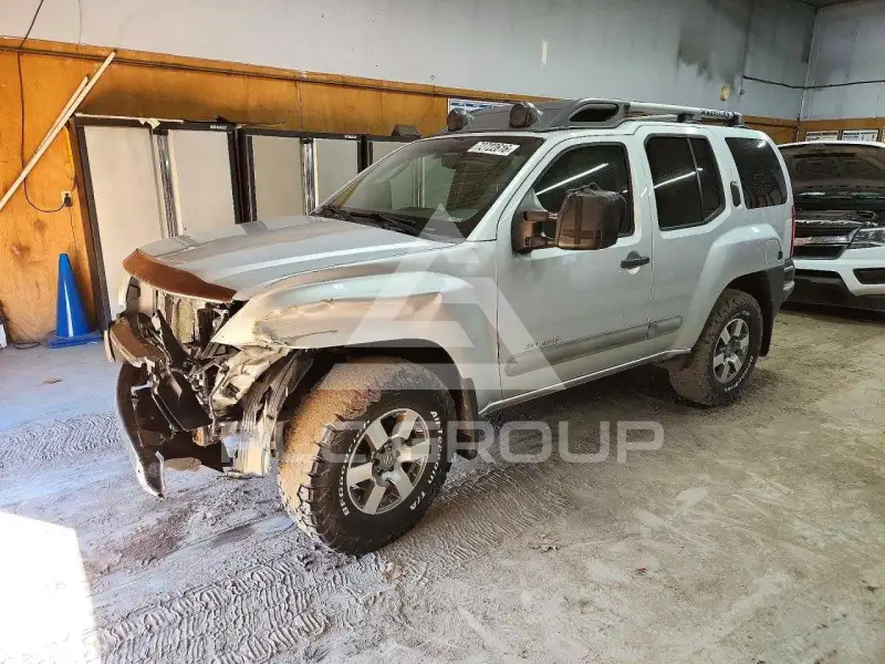 2010 Nissan XTERRA фото