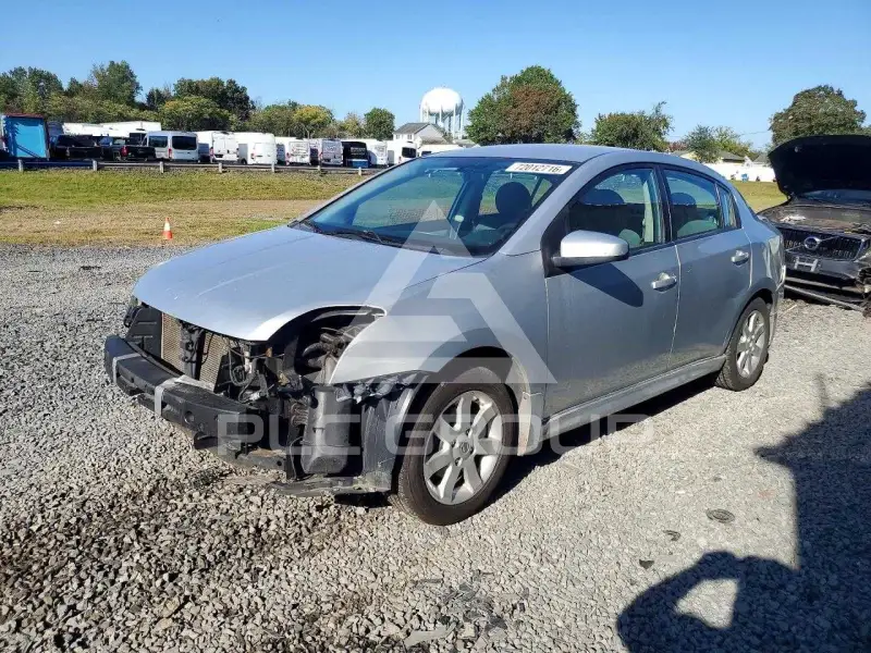 2010 Nissan SENTRA photo