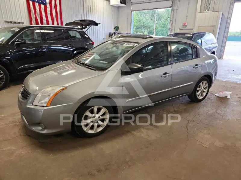 2010 Nissan SENTRA photo