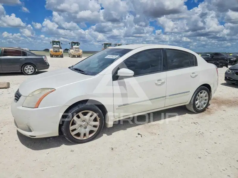 2010 Nissan SENTRA фото