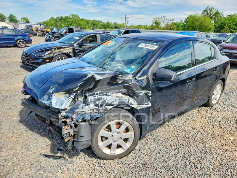 2010 Nissan SENTRA фото