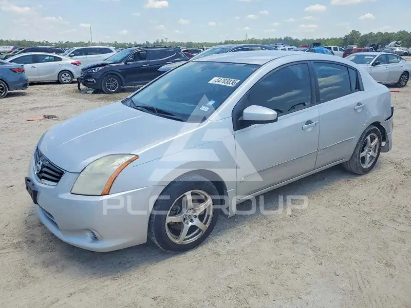 2010 Nissan SENTRA фото