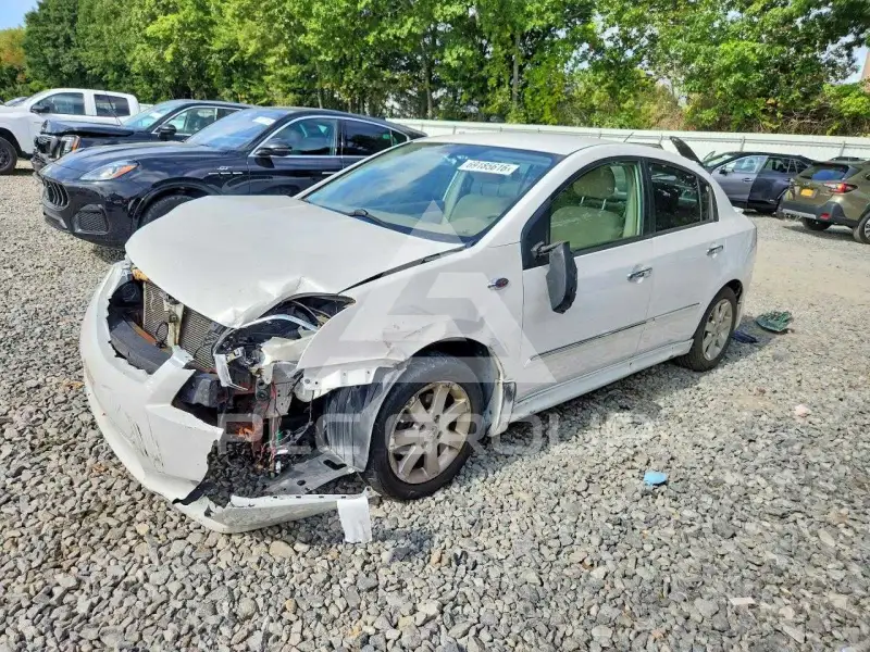 2010 Nissan SENTRA фото