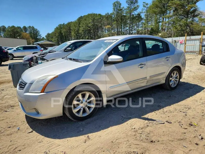 2010 Nissan SENTRA фото
