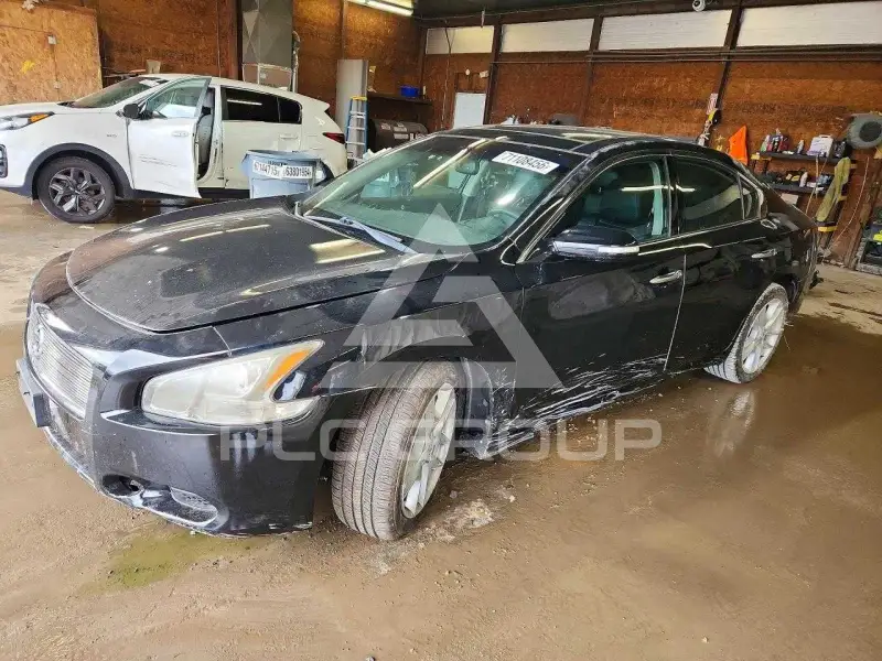 2010 Nissan MAXIMA фото