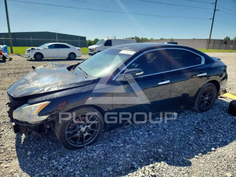 2010 Nissan MAXIMA фото