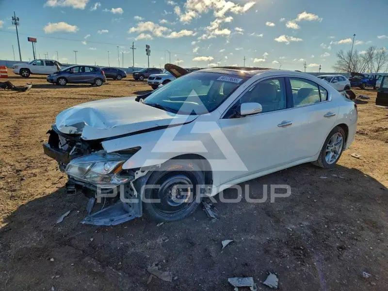 2010 Nissan MAXIMA фото