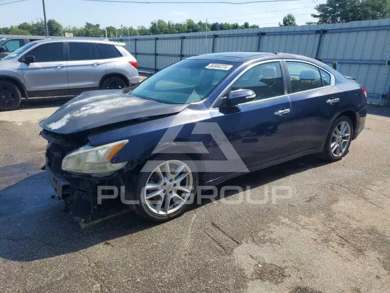 2010 Nissan MAXIMA фото