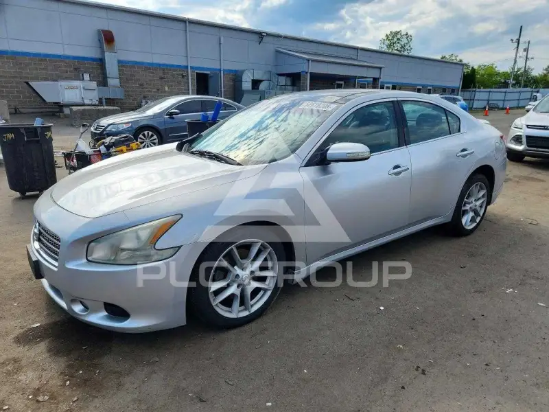 2010 Nissan MAXIMA фото