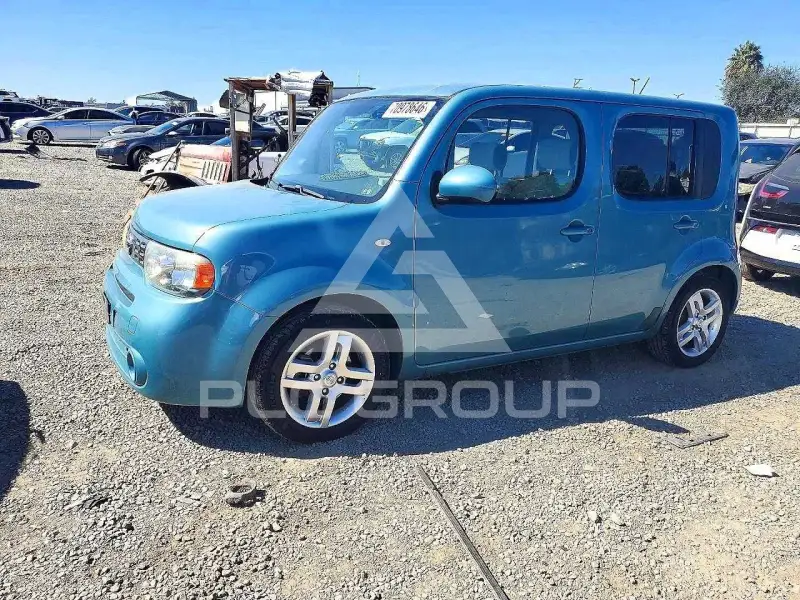 2010 Nissan Cube photo