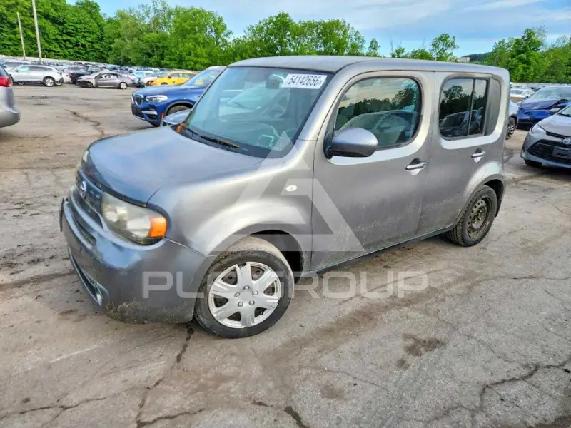 2010 Nissan Cube photo