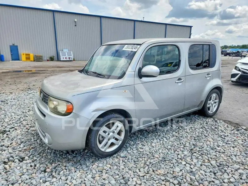 2010 Nissan Cube фото