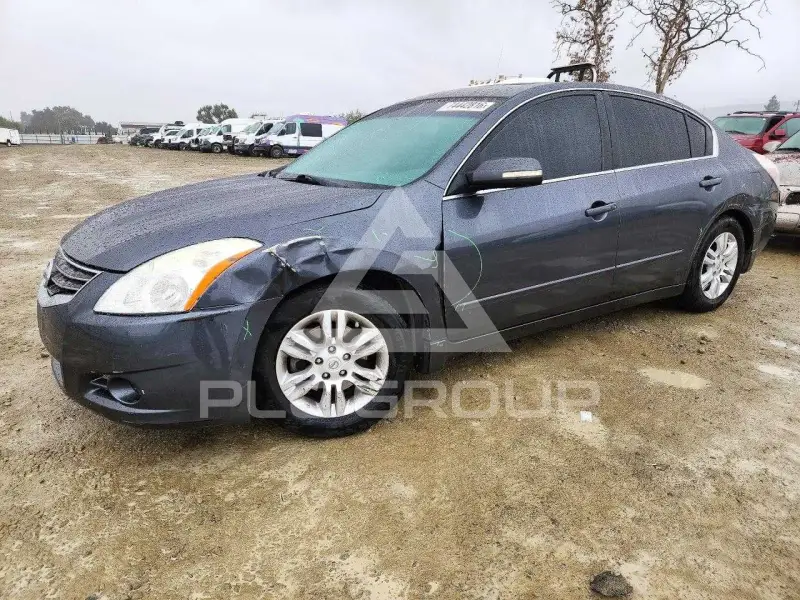 2010 Nissan ALTIMA photo