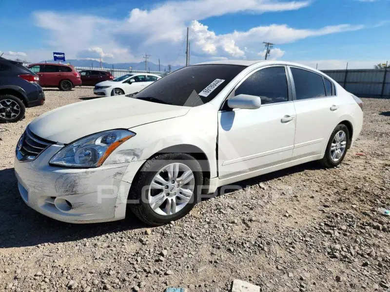 2010 Nissan ALTIMA фото