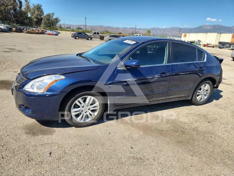 2010 Nissan ALTIMA photo