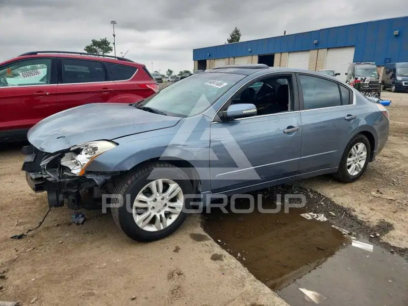 2010 Nissan ALTIMA photo