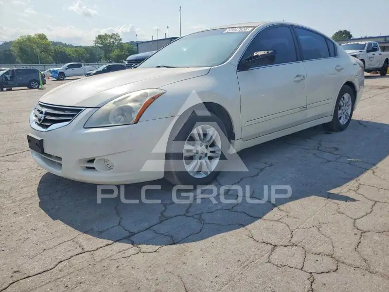 2010 Nissan ALTIMA фото
