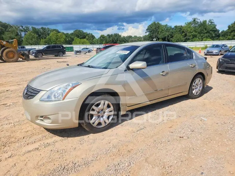 2010 Nissan ALTIMA фото