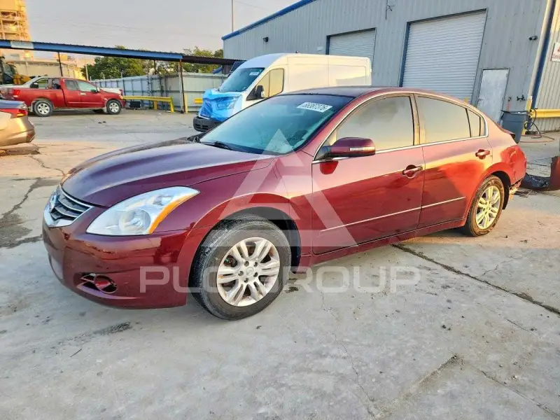 2010 Nissan ALTIMA фото