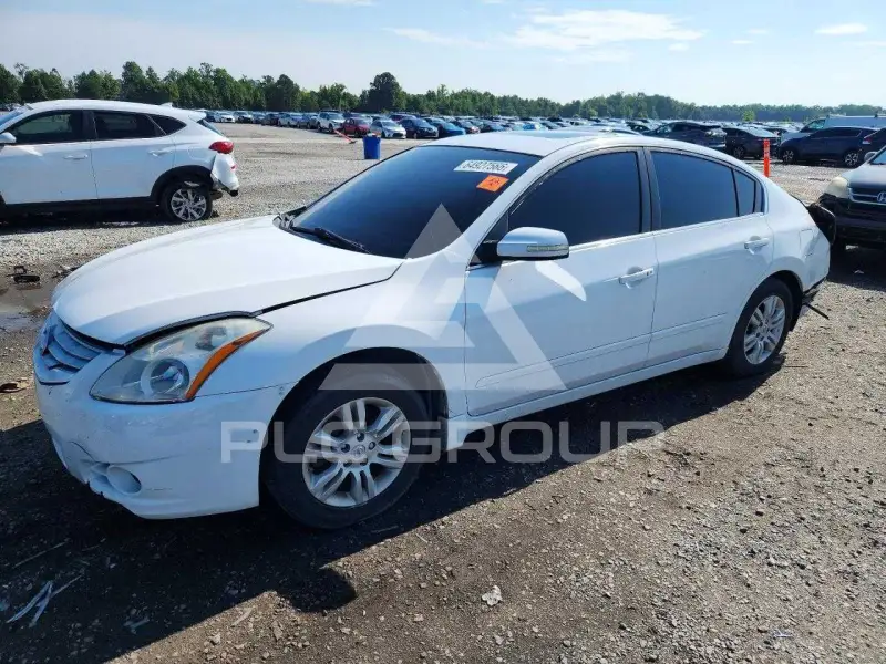 2010 Nissan ALTIMA фото