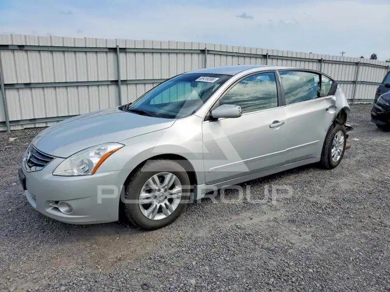 2010 Nissan ALTIMA фото
