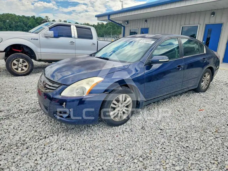 2010 Nissan ALTIMA фото