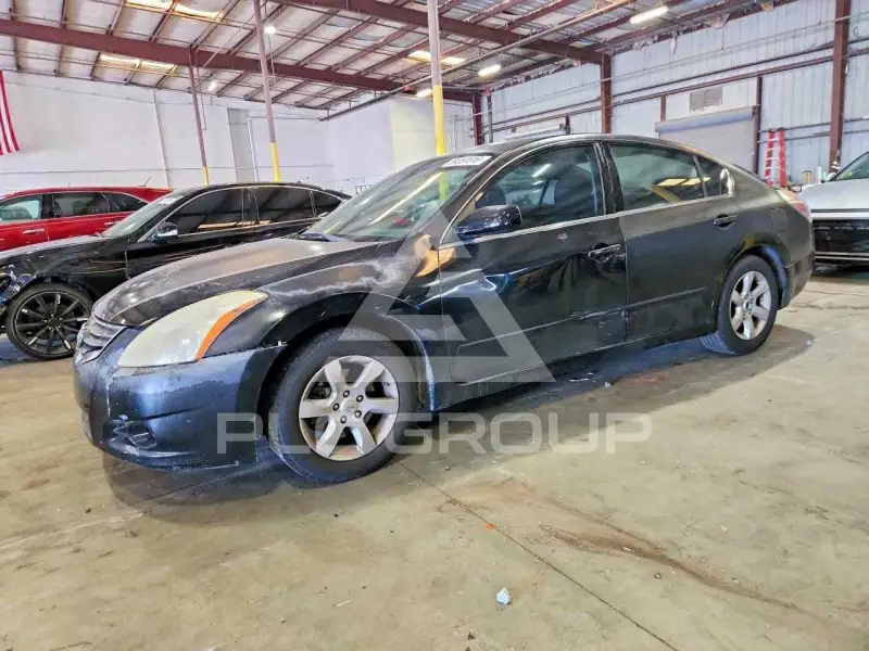 2010 Nissan ALTIMA фото