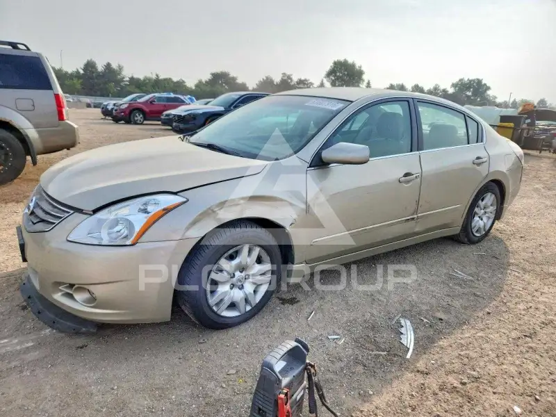 2010 Nissan ALTIMA photo