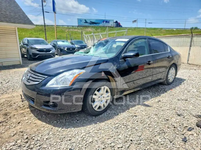 2010 Nissan ALTIMA photo
