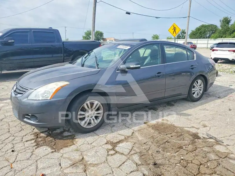 2010 Nissan ALTIMA фото