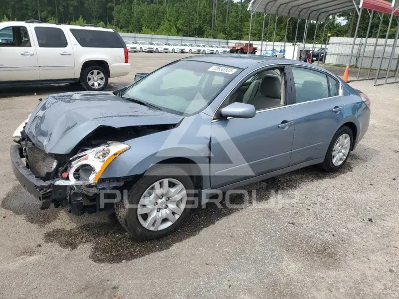 2010 Nissan ALTIMA фото