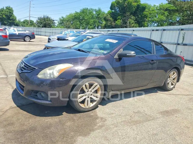 2010 Nissan ALTIMA фото