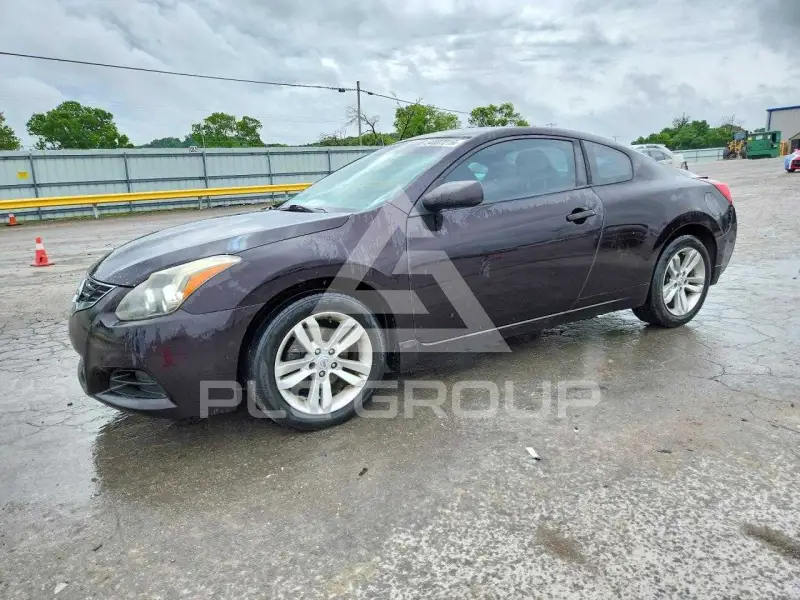 2010 Nissan ALTIMA фото