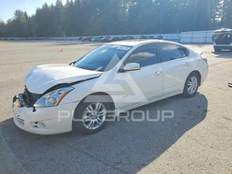 2010 Nissan ALTIMA фото