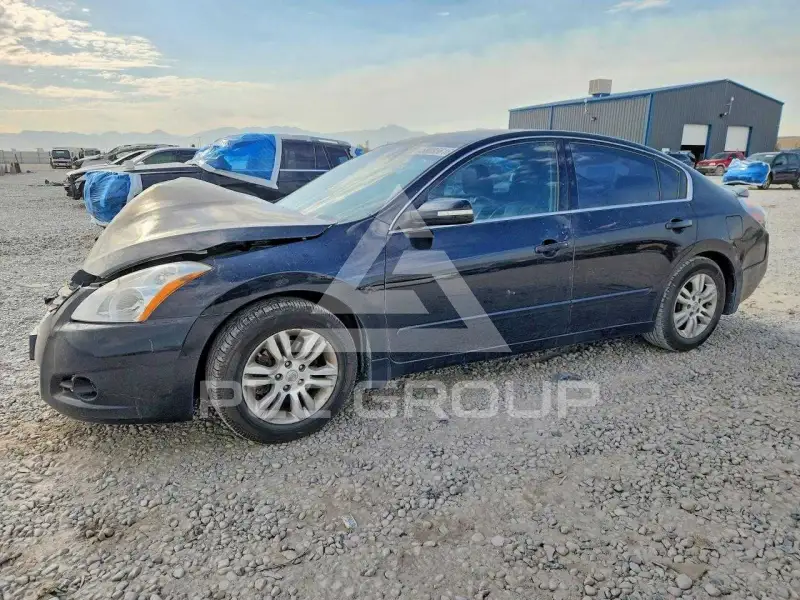 2010 Nissan ALTIMA photo
